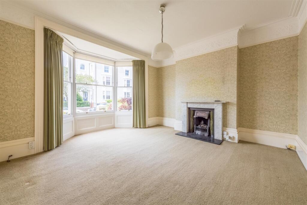 House in Hove, Brunswick - View 3