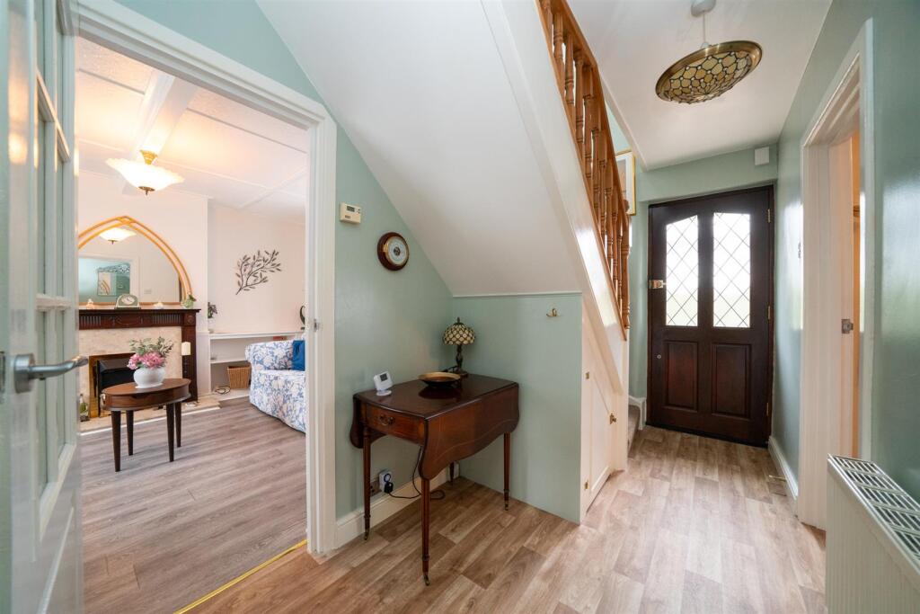 House in Three Rivers, Croxley Green - View 5