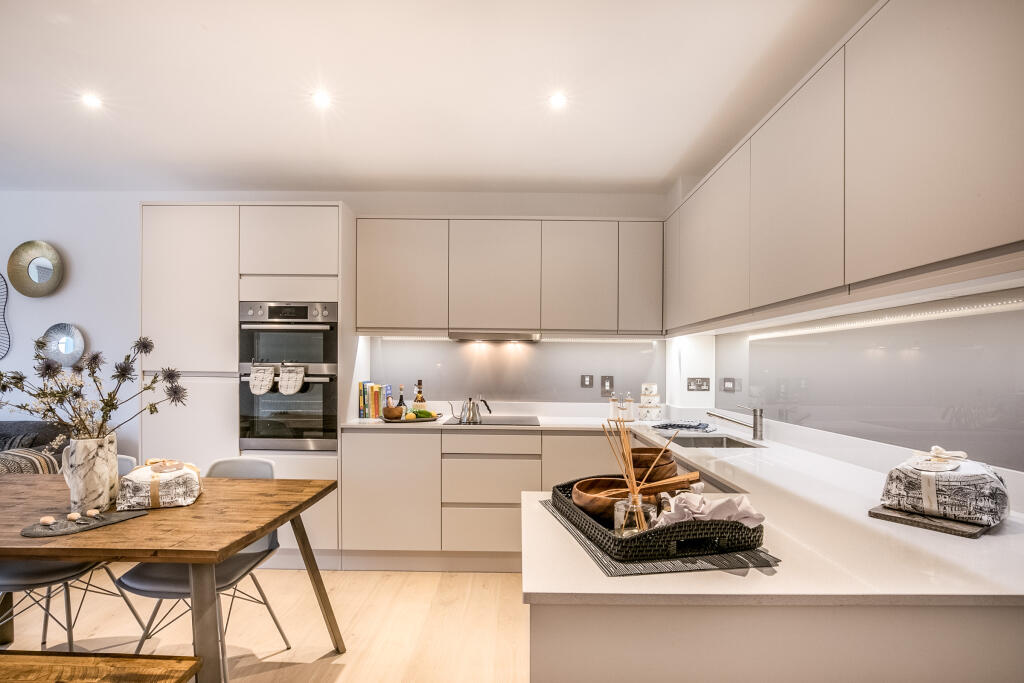 4-bed other on Bonsai Point, London,NW9, £900,000