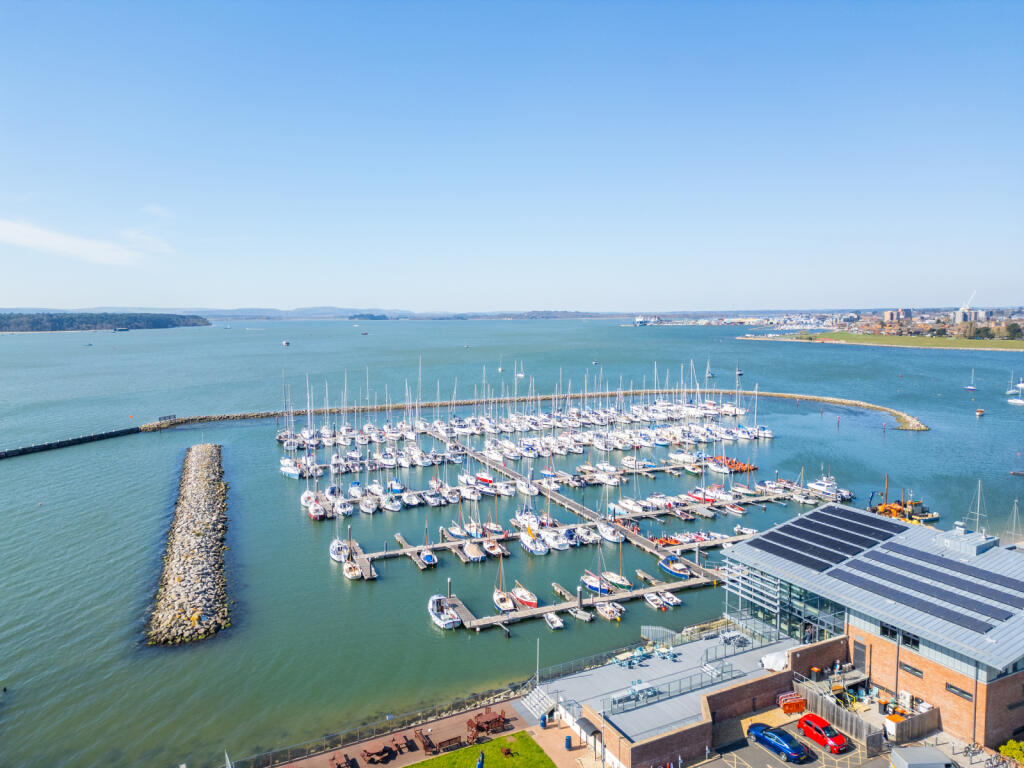Parkstone Yacht Club
