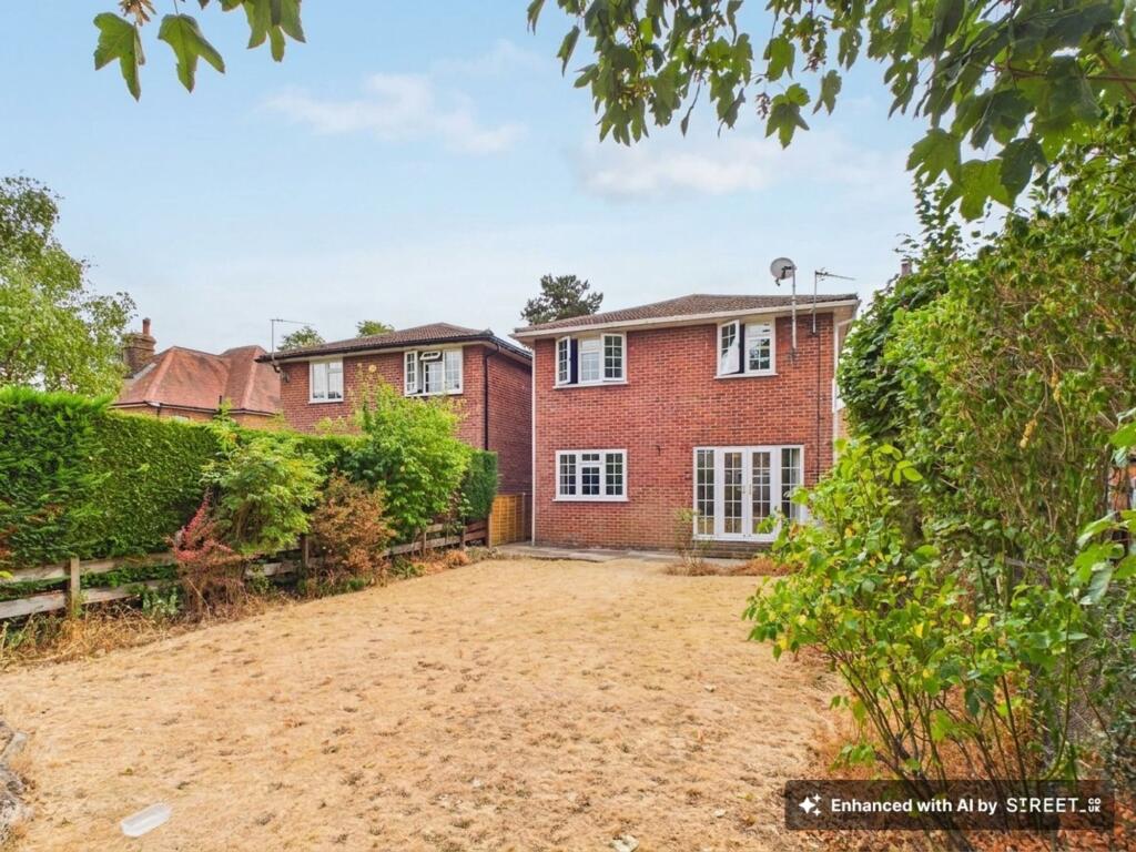 Main image of property: Franklin Avenue, Tadley, RG26