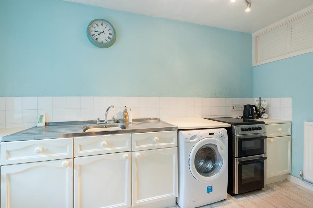 Apartment in Kirkcaldy - View 4