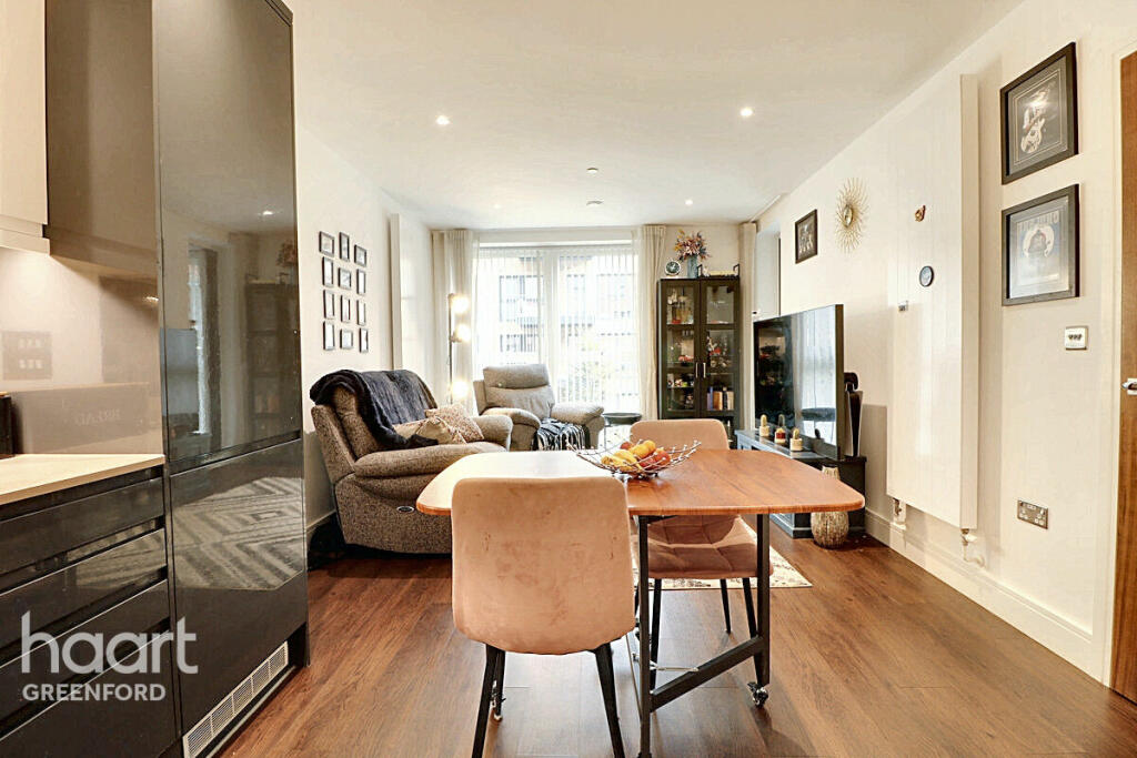 Merrick Road, London photo 4