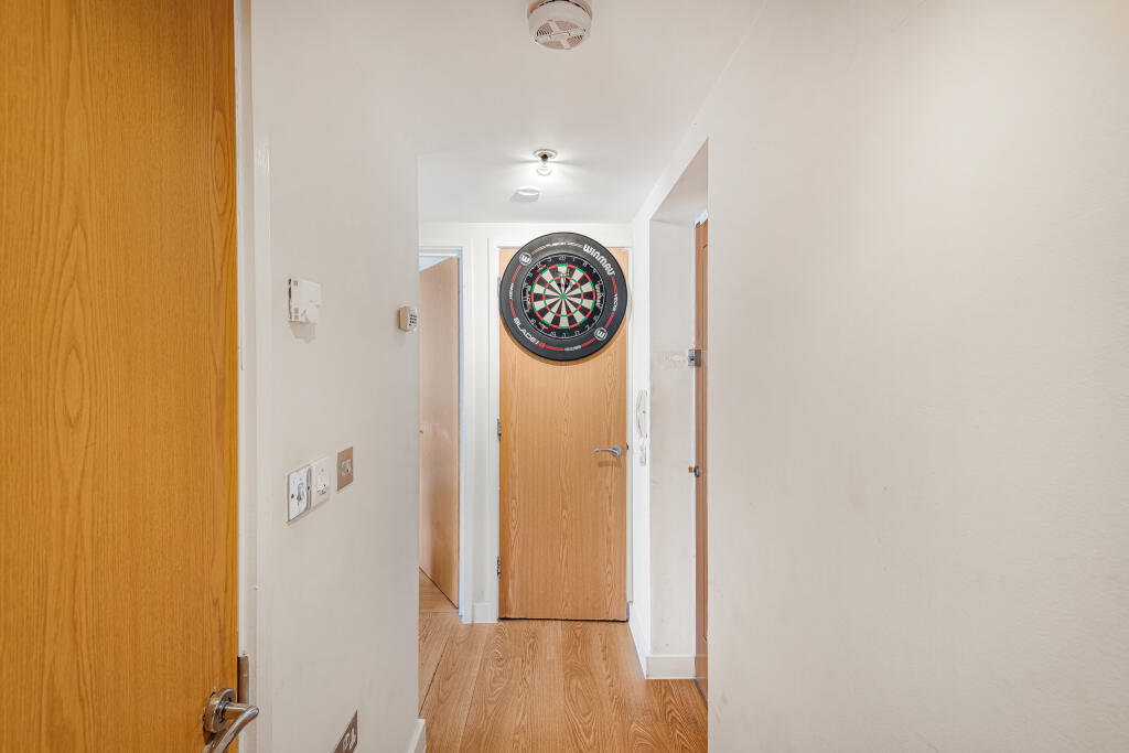 Apartment in Bristol, St Anne's - View 4