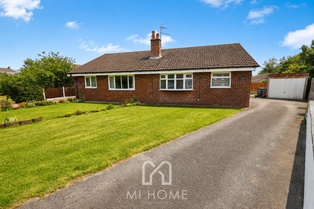 Main image of property: Clifton Green, Clifton, Preston, PR4