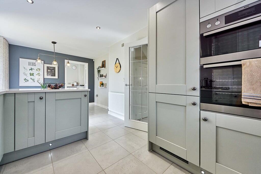 House in Chorley, Eaves Green - View 3