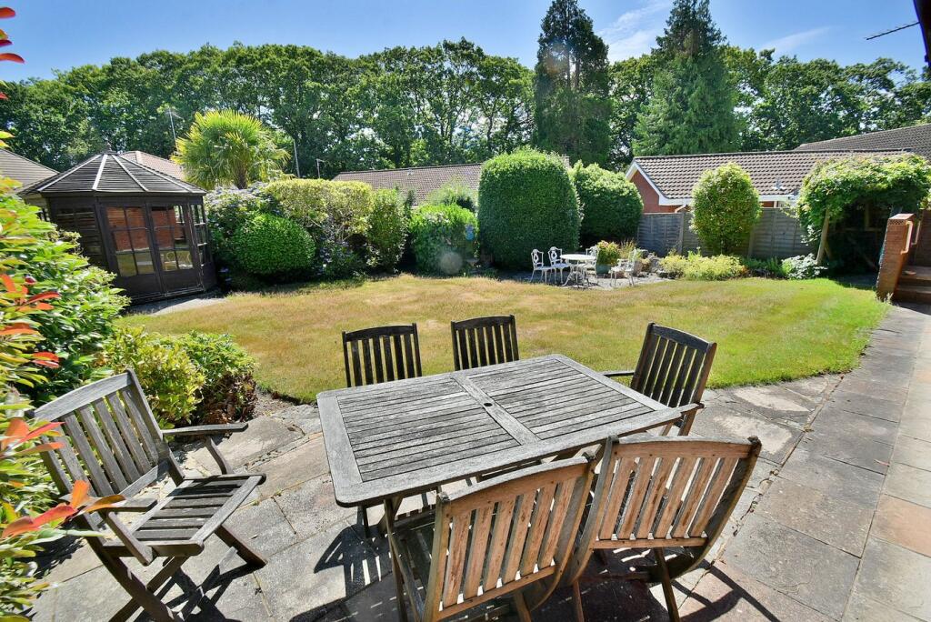 Ameysford Road, Ferndown, BH22 photo 3