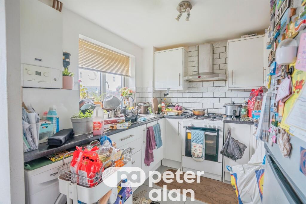 House in Newport, Cefn, Rogerstone - More