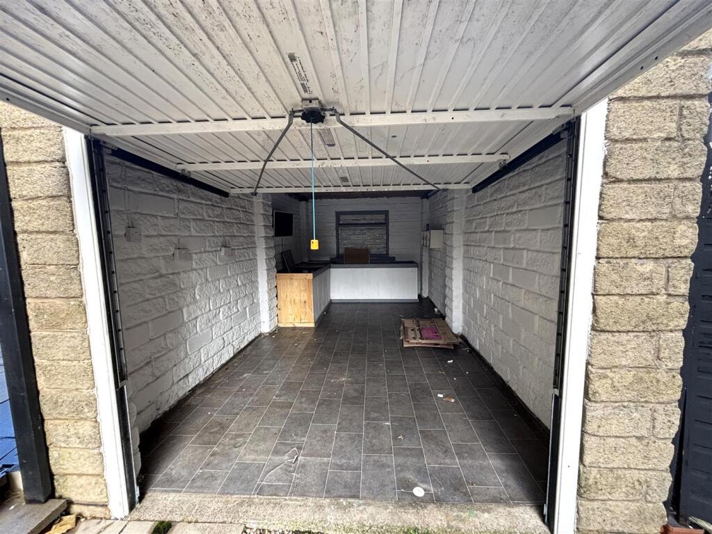 Additional image 21 of Hill Brow Close, Allerton, Bradford BD15