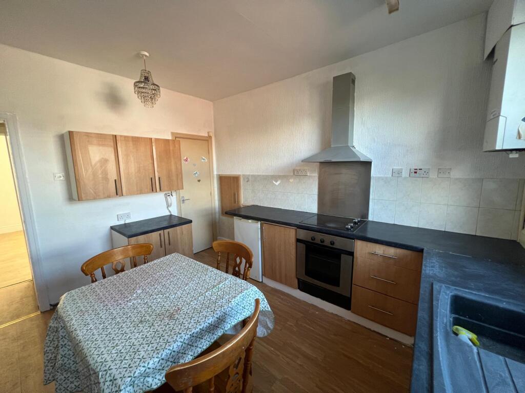 House in Sheffield, Handsworth Hill, Darnall - View 5