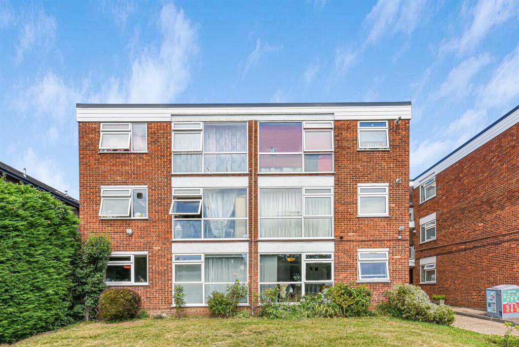 Main image of property: Phoenix Court, Chingford Avenue, Chingford