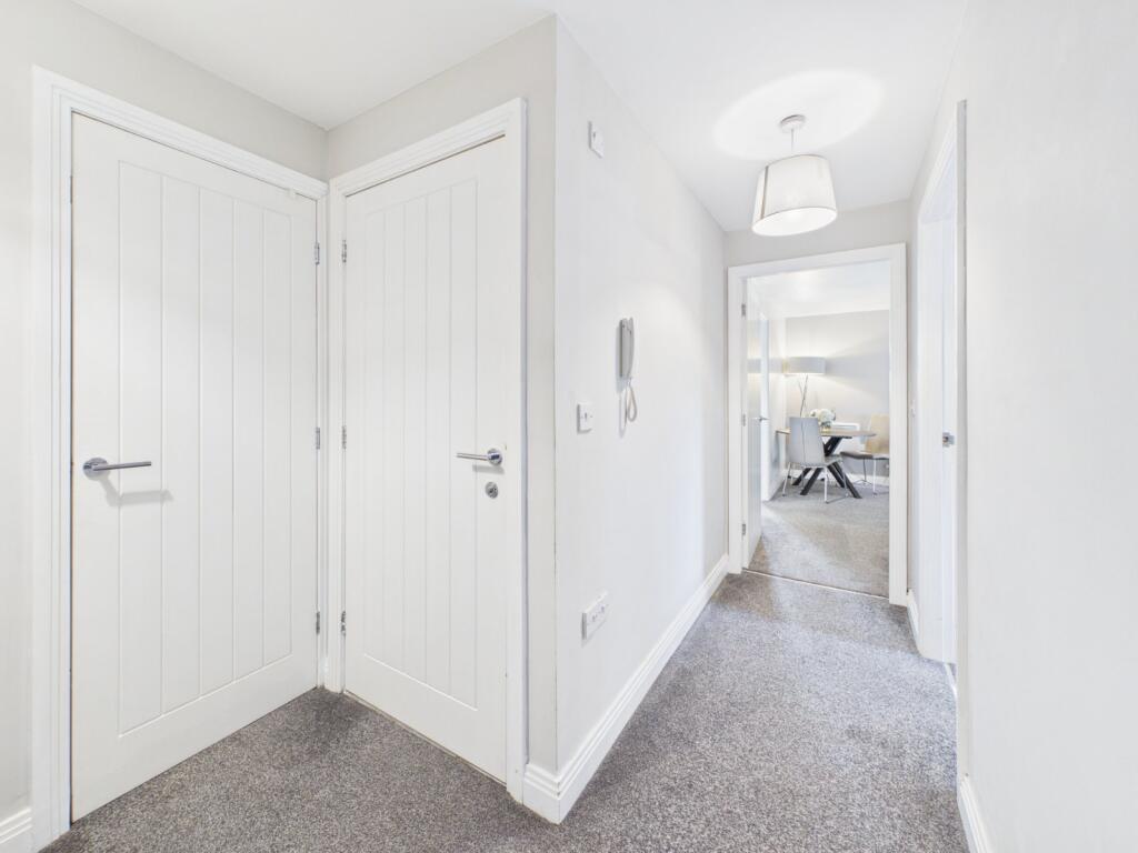 Apartment in Tameside, Mossley - More