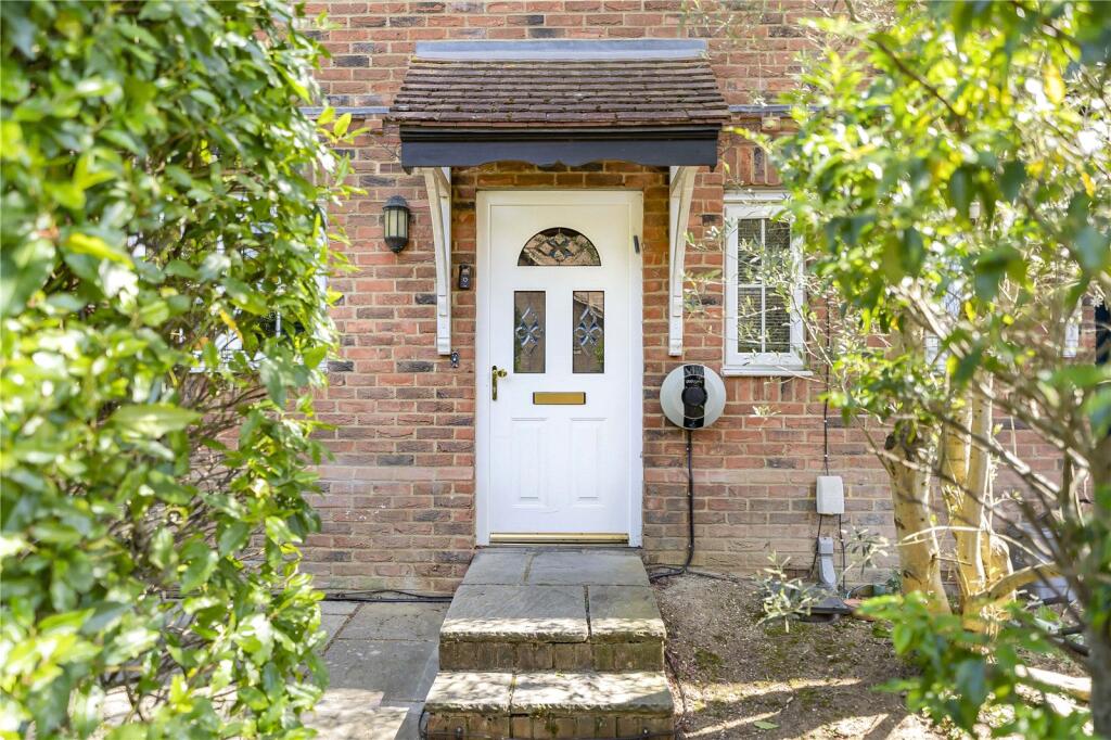 Main image of property: Hampton Close, Borehamwood, Hertfordshire, WD6