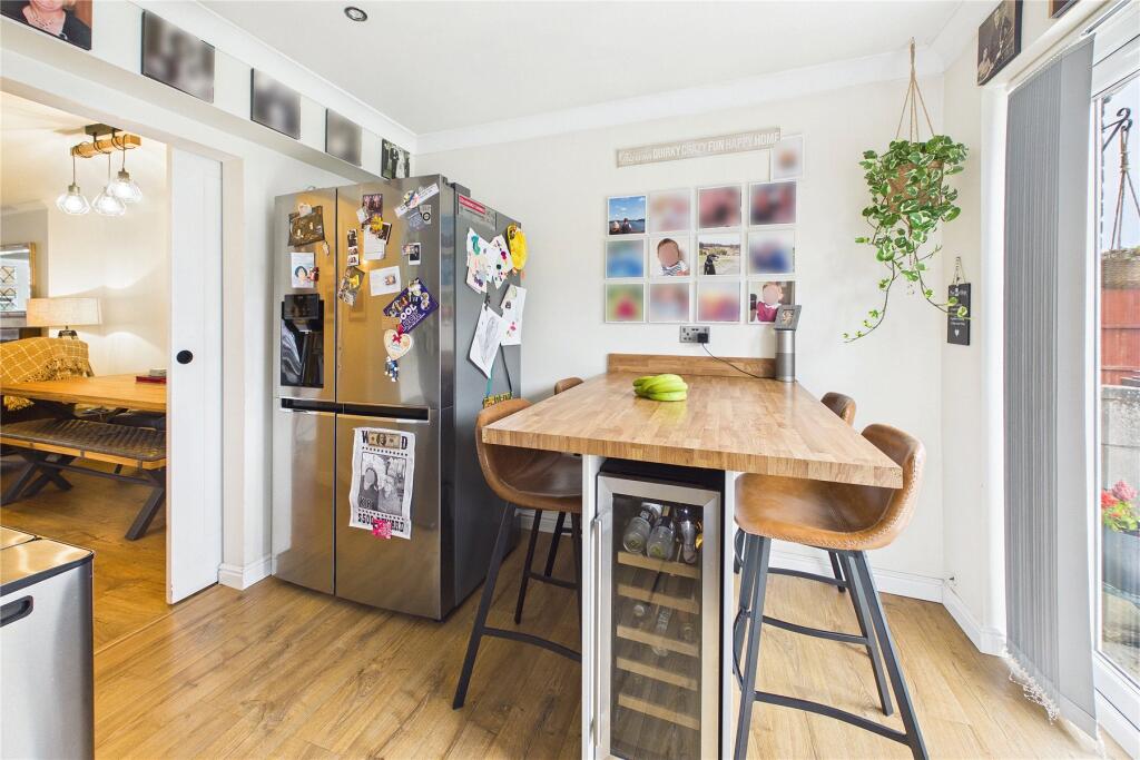 House in Surrey Heath, Surrey - View 5