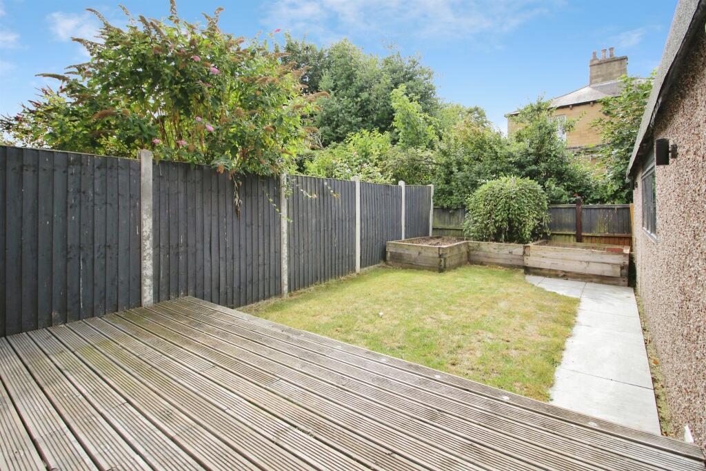 House in Leeds, Troy Hill, Morley - View 2