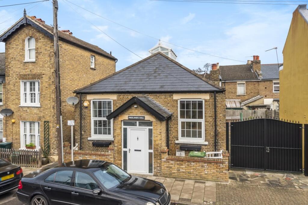 House in Bromley - View 5
