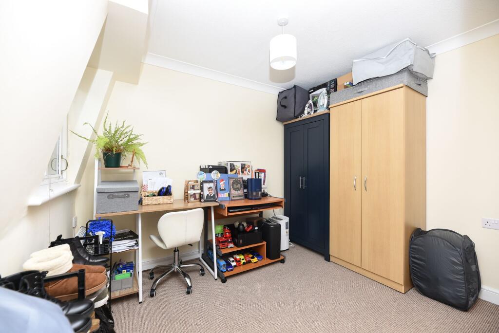 Ambury Road South, Huntingdon, PE29 - More