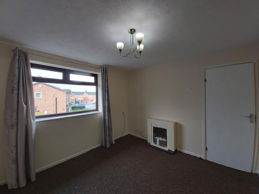 Apartment in Derby - View 3