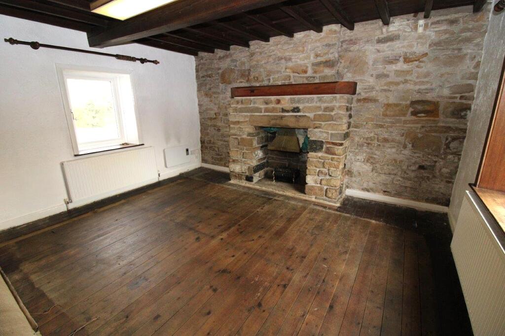 Cawthorne, Barnsley photo 3