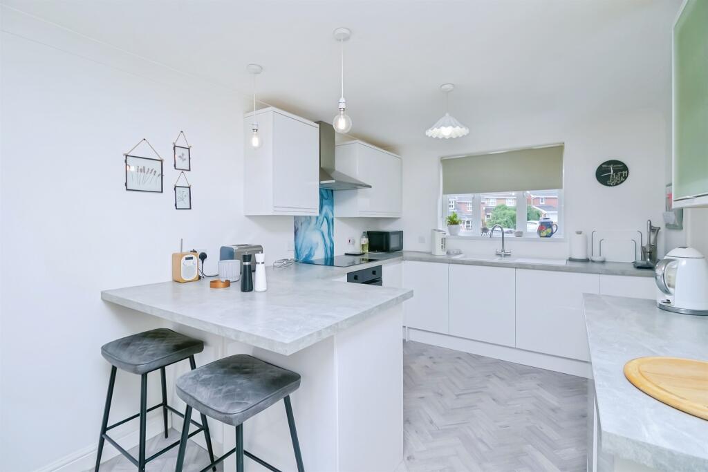 House in Cardiff, Rhoose - View 5