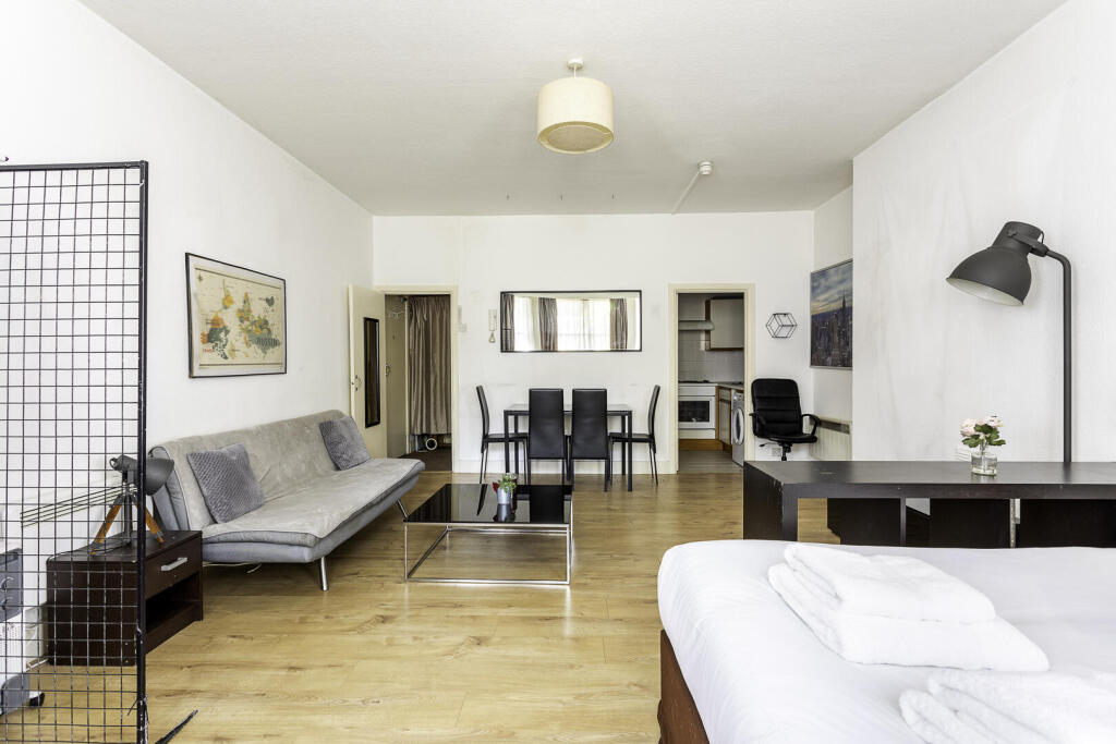 Main image of property: Pembridge Square, Notting Hill, W2
