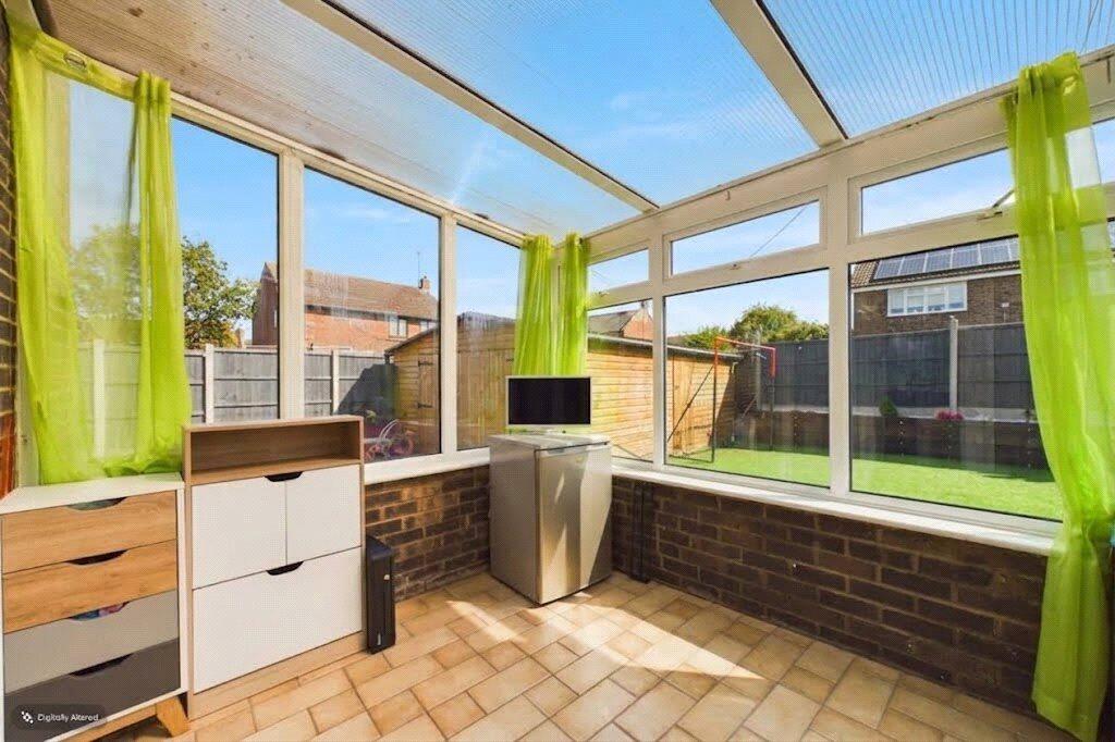 House in Northampton - View 4