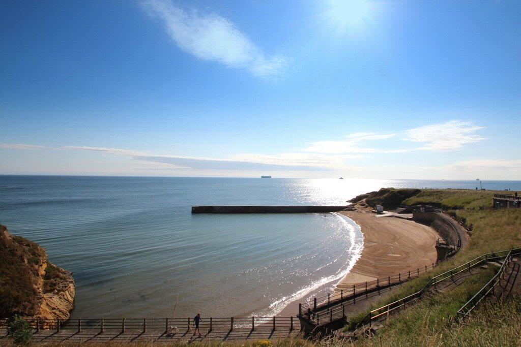 Beverley Terrace, Cullercoats, NE30 - View 5