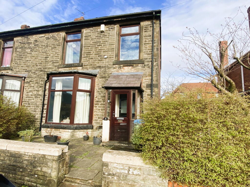 Main image of property: 35 Manor Road, Shaw OL2 7JH