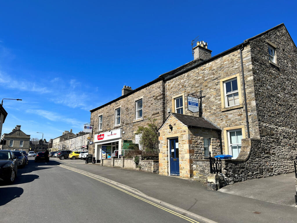 Main image of property: Office 5, chapel House, Leyburn, DL8 5AT
