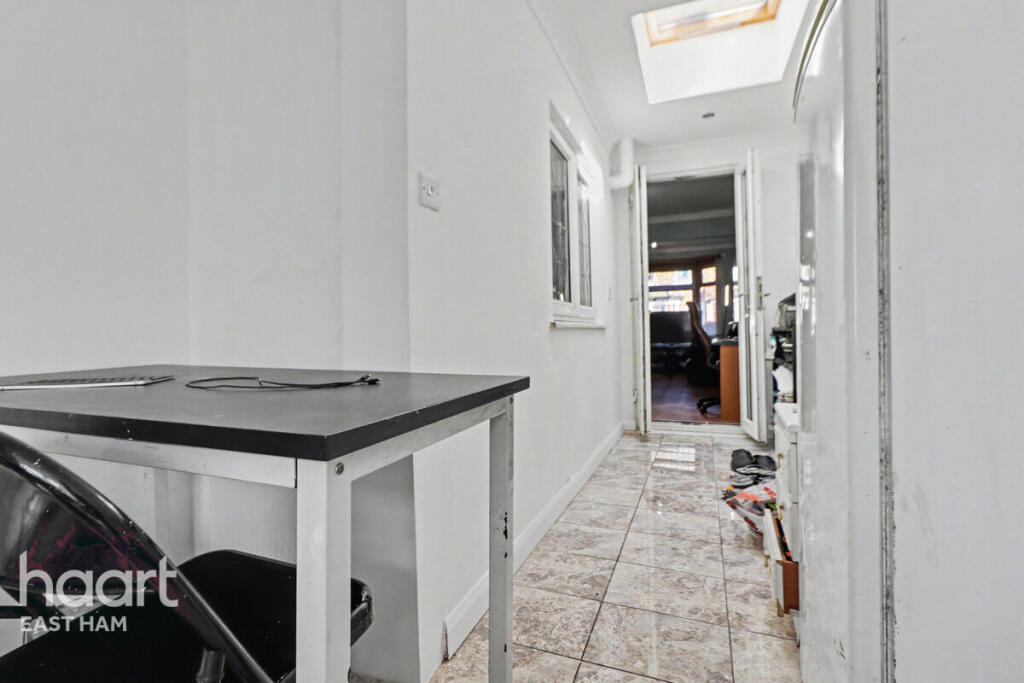 Main image of property: Park Avenue, London