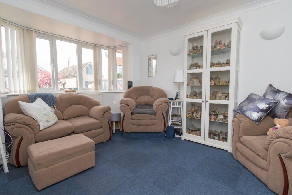 Grand Drive, Herne Bay, Kent, CT6 - View 2