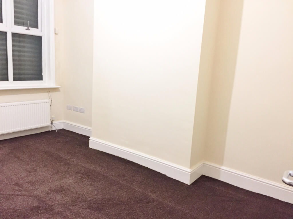 190, Langworthy Road photo 4