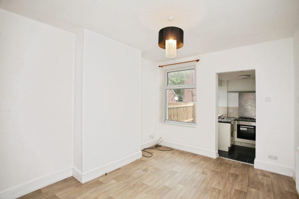 House in Leicester - View 5