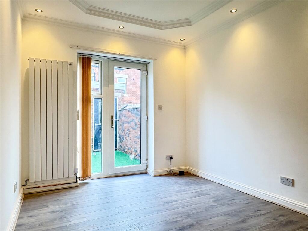 House in Oldham, Primrose Bank - View 5