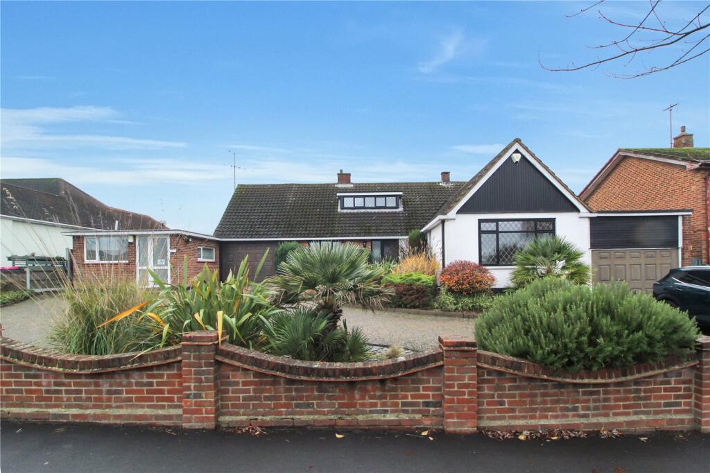 4-bed detached on Bridgwater Drive, Westcliff-on-Sea, Essex, SS0, £825,000
