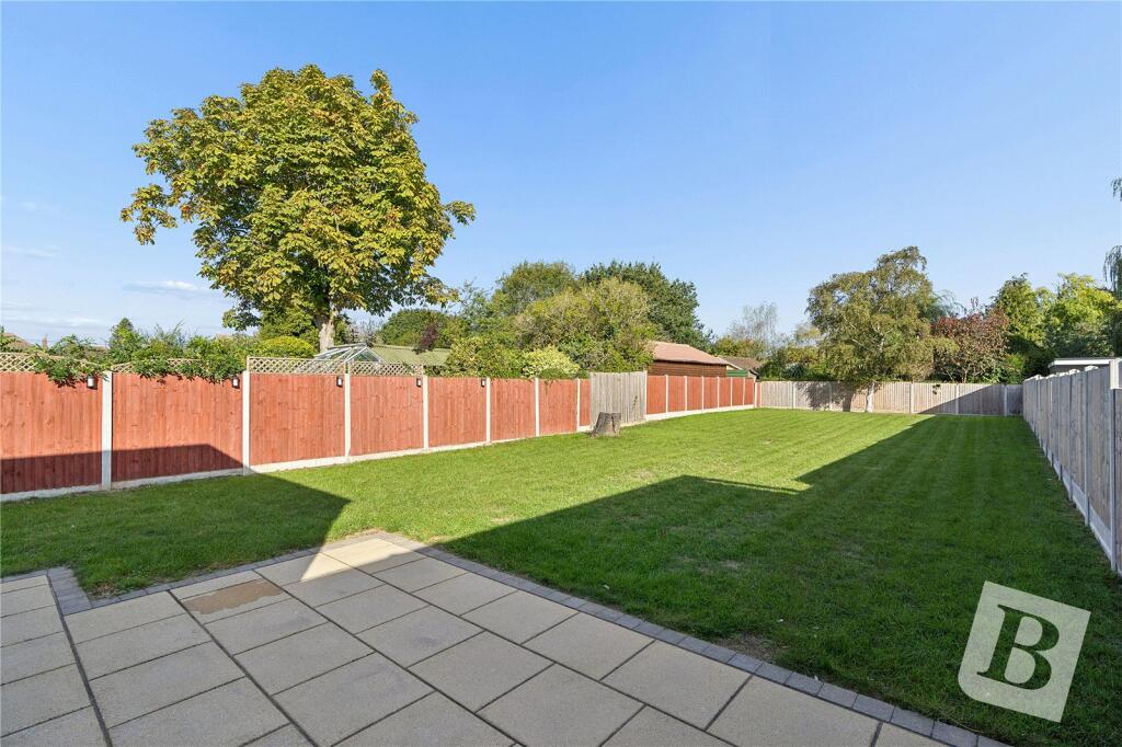 House in Southend-on-Sea - View 5
