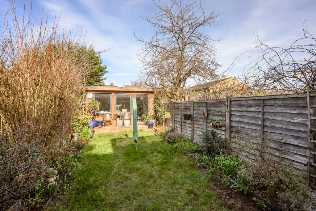 Dryden Road, Wimbledon, London, SW19 photo 3