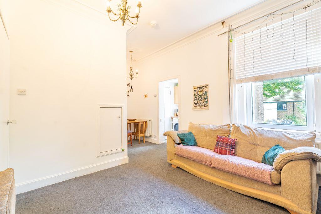 Apartment in Largs, North Ayrshire - View 4