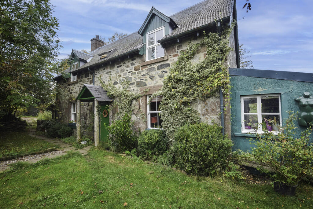 Main image of property: Burnside Of Drimmie Farm Cottage , Blairgowrie