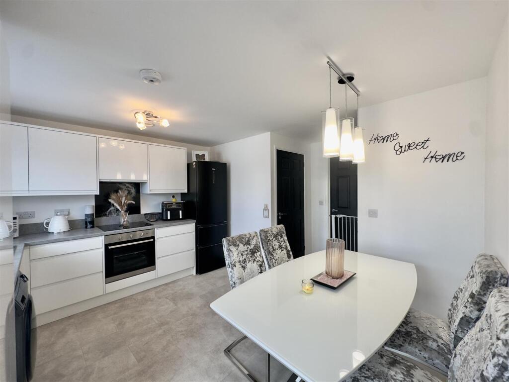 House in Charnwood, Loughborough - View 5