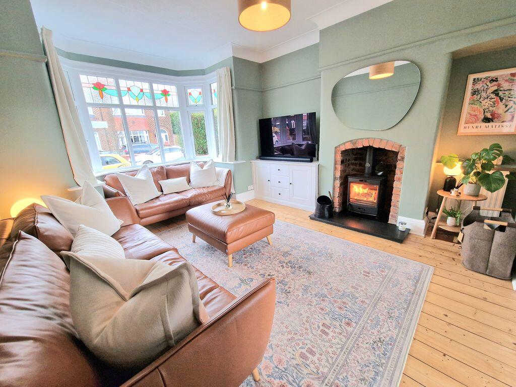 Park Avenue, Romiley photo 2