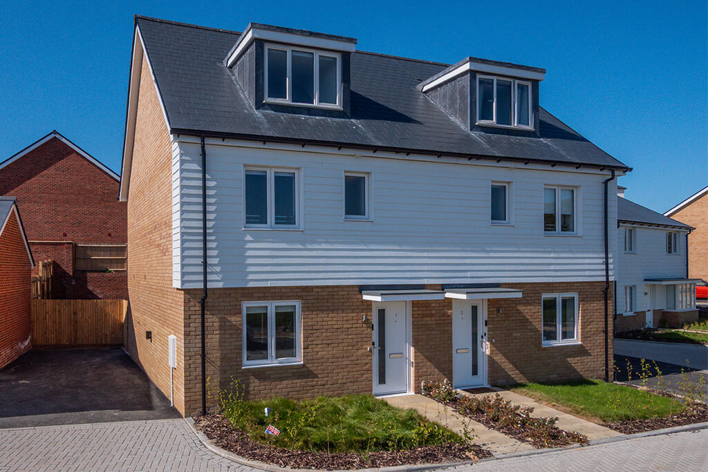 Main image of property: Leaf Living at The Gateway, Bexhill, TN40, Bexhill-On-Sea, East Sussex