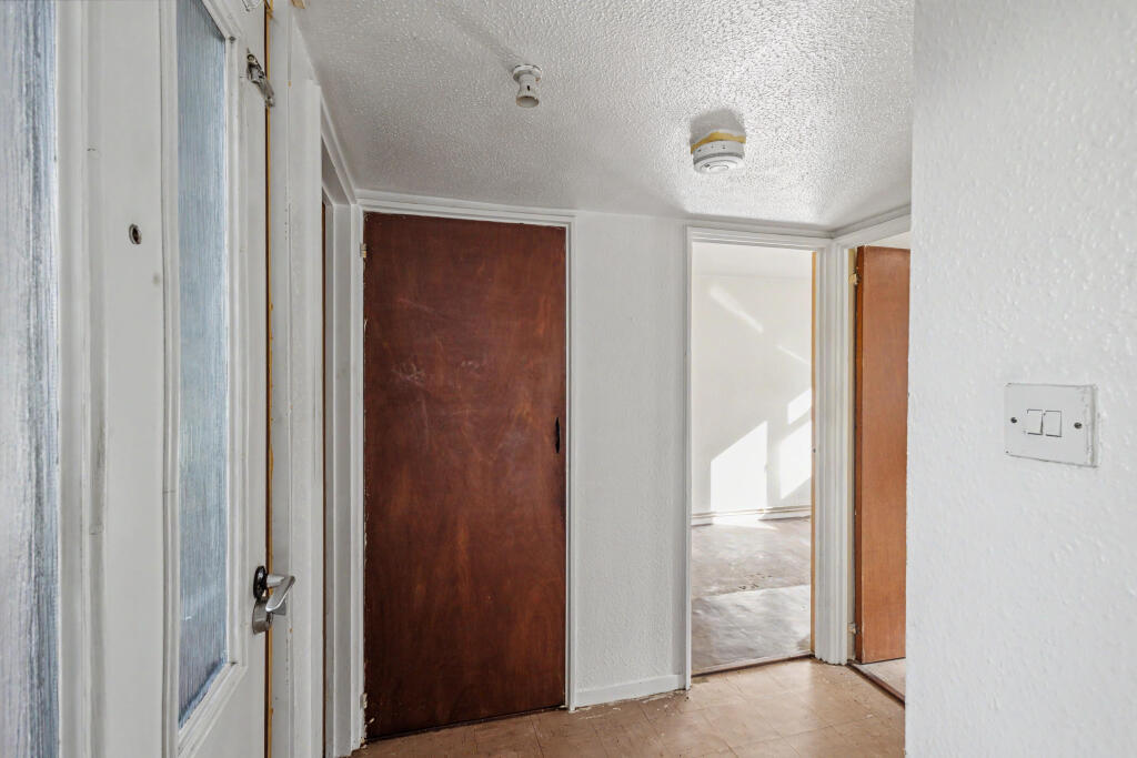 Apartment in Bradford, Trident - View 3
