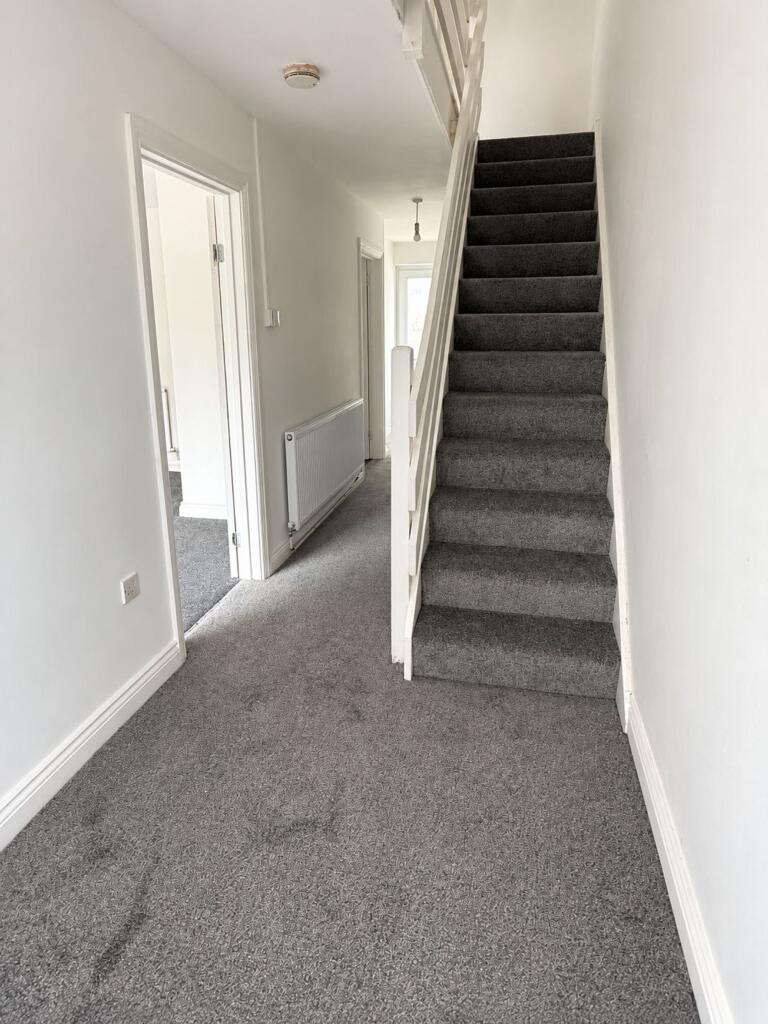House in Newport - View 2