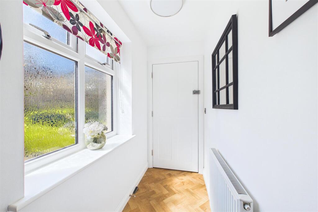 Apartment in Clevedon, Walton Park - View 4