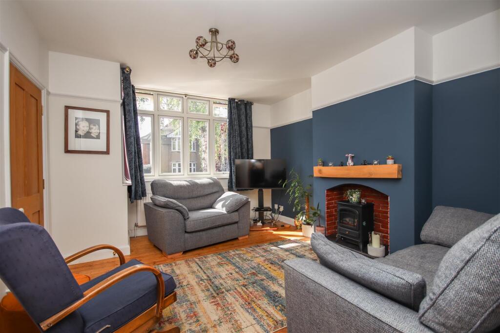 NN10, St. Peters Avenue, Rushden - View 3