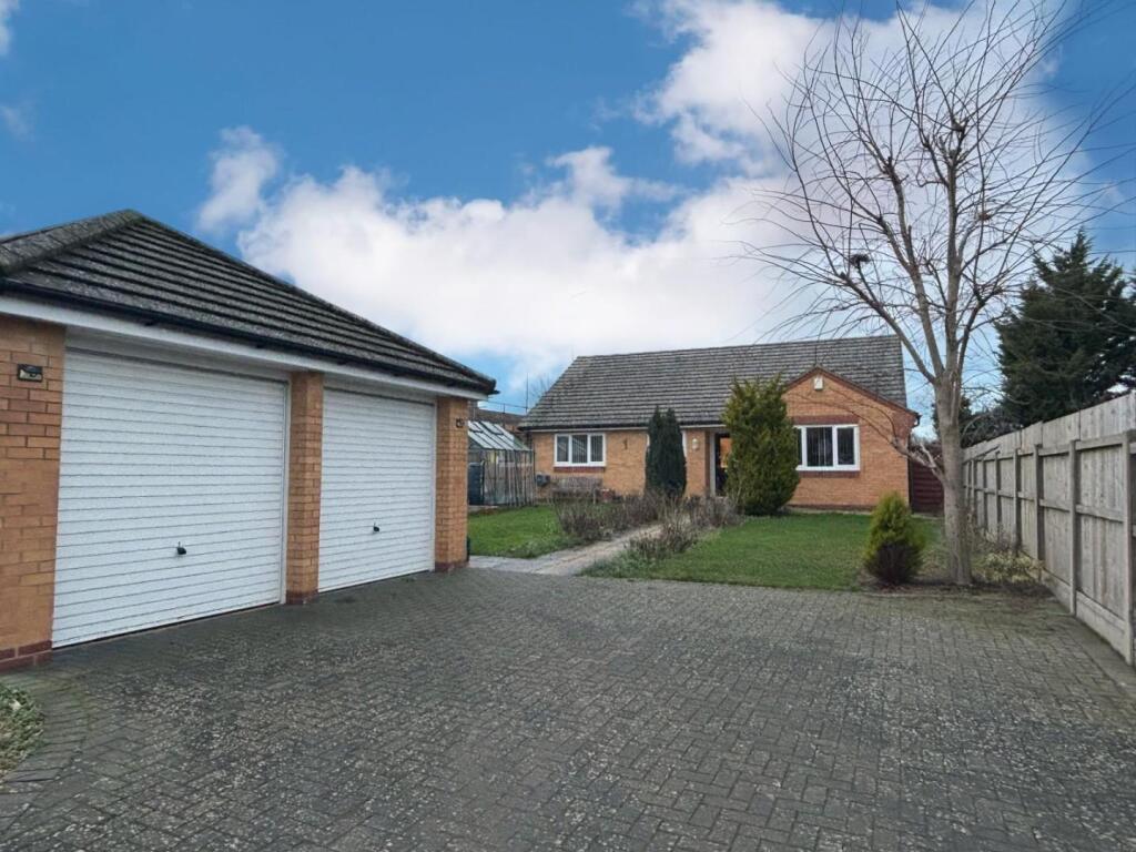 Main image of property: Billing Road East, Abington Vale, Northampton NN3