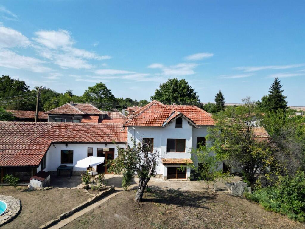 Main image of property: Pavlikeni, Veliko Tarnovo