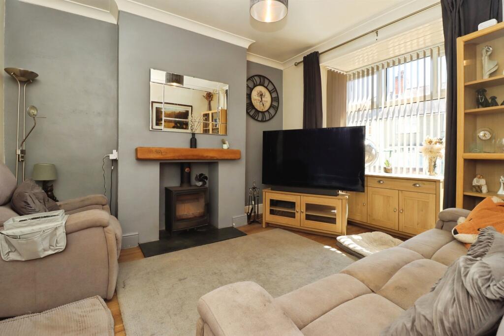 House in Rothwell, North Northamptonshire - View 3