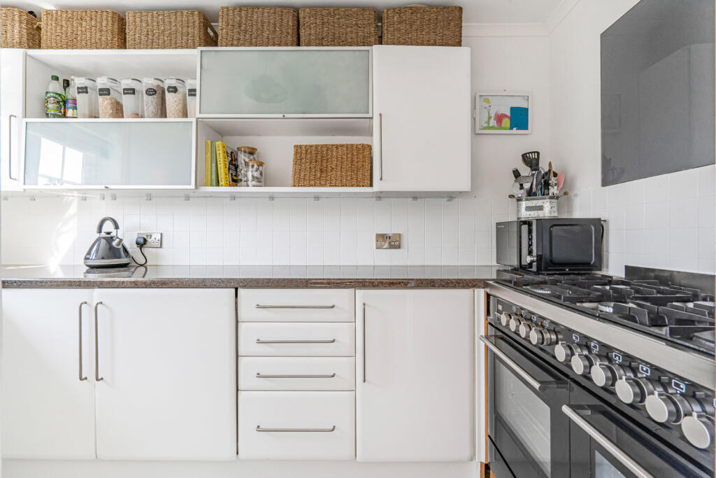 House in Kingston upon Thames - View 3